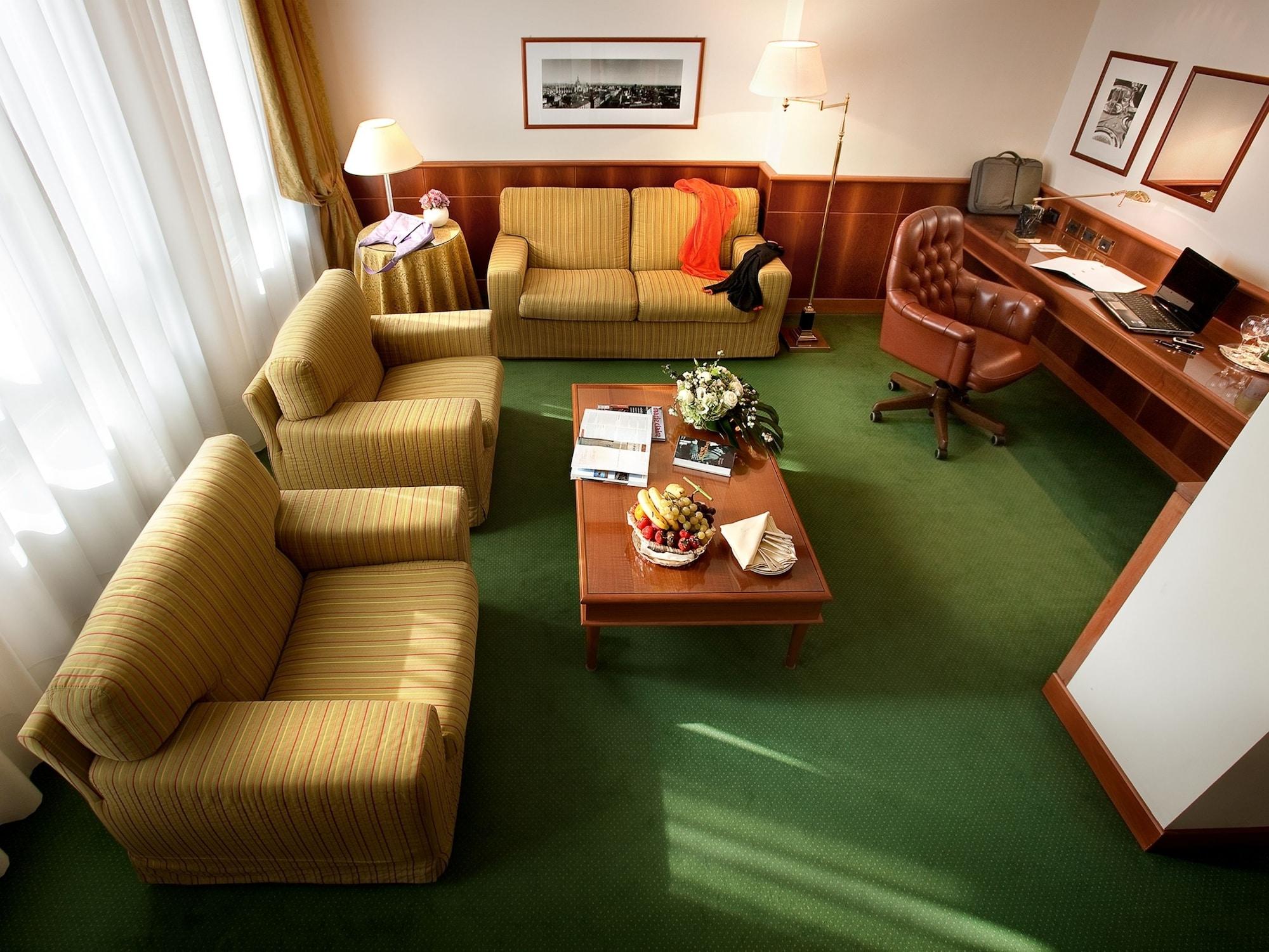 Hotel Cavour Μιλάνο Εξωτερικό φωτογραφία