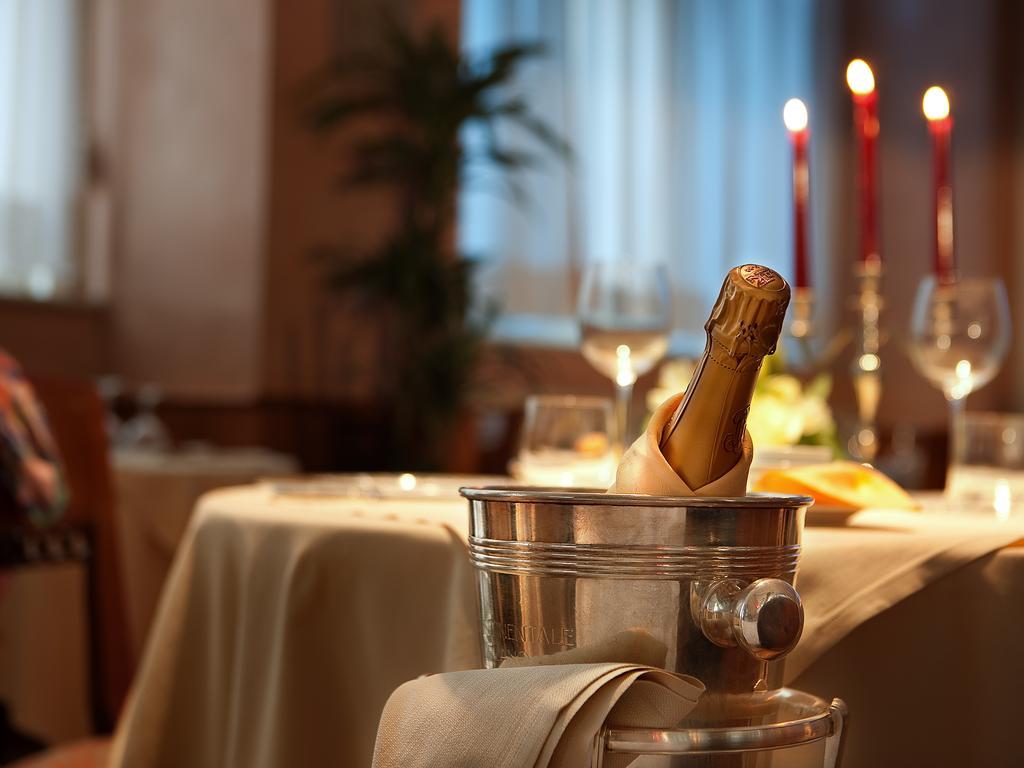 Hotel Cavour Μιλάνο Εξωτερικό φωτογραφία